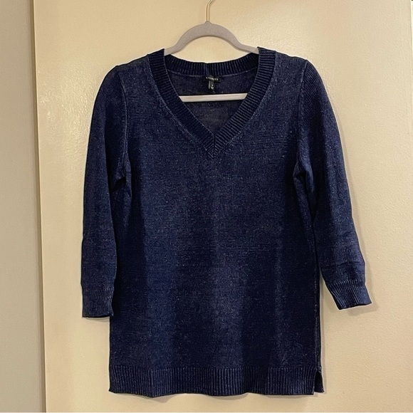 TALBOTS NWOT Shiny Linen V-Neck Sweater in Navy Blue - Picture 1 of 4